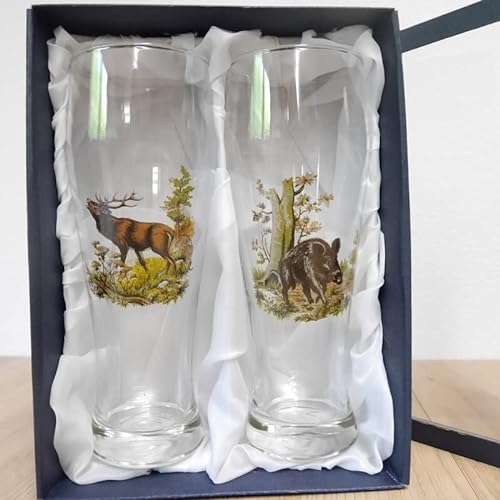 Generisch 2 teiliges Weizengläser Set mit farbigen Motiv Wildschwein & Hirsch im Geschenkkarton Bierglas Bier Glas Pils Neu Weizen