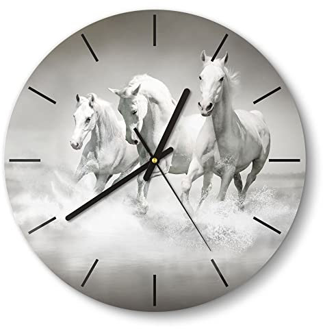DEQORI Glasuhr | rund Ø 30 cm | Motiv Weiße Araber im Wasser | ausgefallene leise Design Uhr aus Glas | Wanduhr für Wohnzimmer & Küche | moderne Hingucker Uhr für die Wand