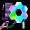 Hexagon LED Licht 6pcs Sechseck Gaming Wandleuchte mit Fernbedienung, Intelligente Hexagon RGB Panel Gaming Deko Lampe, Musik Sync DIY Spleißen Leuchte LED Panel Geschenk für Kind Erwachsener