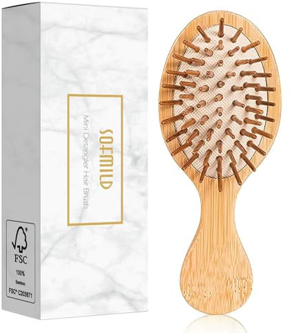 Sofmild Mini brosse à cheveux en bambou de voyage pour femmes/hommes/enfants, antistatique, petite taille de voyage, brosse démêlante pour sac à main, poche, sac à dos