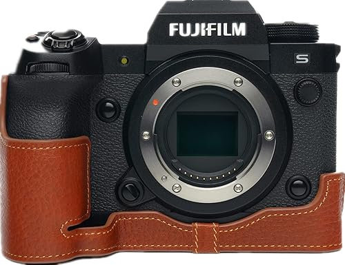 X-H2S Case, Zakao Handmade Genuine Real Leather Half Camera Case Bag Cover for Fuji Fujifilm X-H2S Bottom Opening Version With Hand Strap (Brown)