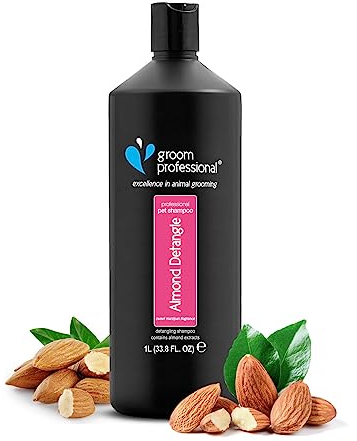 GROOM PROFESSIONAL Almond Detangle Hundeshampoo – Entwirrendes Shampoo für Hunde – Hundeshampoo für stinkende Hunde – Macht leichte Arbeit von Knoten und Verfilzungen – ideal für verfilztes und