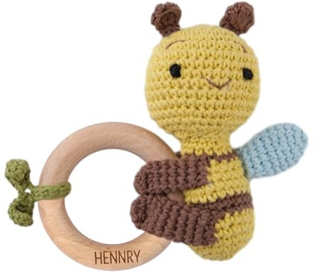NGTSFLY Personalisierte Geschenke Baby - Personalisierter Beißring Baby aus Holz - Greifling Personalisiert Babyrassel mit Name, Geschenk zur Geburt Junge und Mädchen (Umarmungen – Bienen)