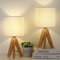 UOMIO 2er Set Tischlampe, Kleine Nachttischlampen mit Holzfuß Leinen Stoffschirm Tischlampe 2er Set mit Holzstativ Lampensockel für Schlafzimmer Wohnzimmer warme Atmosphäre Geschenk Dekor