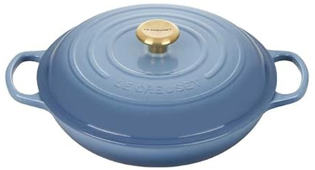 Le Creuset Signature Gusseisen Gourmet-Profitopf, Rund, Ø 30 cm, 3,5 l, Für alle Herdarten inkl. Induktion geeignet, 5,555 kg, Chambray, 21180304344441