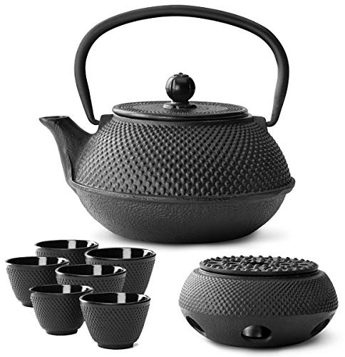 Bredemeijer Teekanne asiatisch Gusseisen Set schwarz 0.8 Liter mit Henkel & Edelstahl Tee-Filter Sieb-Einsatz für losen Tee & Stövchen & Teebecher (6 Tassen)