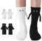 PRAOAHEI 2 Paar Magnetische Socken mit Händen 42-46 Hand in Hand mit Magnetarmen Lustige Alberne Geschenke für Freunde Familie Paar Geburtstag Valentinstag Jahrestag, Schwarz+Weiß
