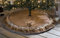Dekoleidenschaft Christbaumdecke Hirsch Ø 120 cm, in braun, Rand aus Kunstfell, Weihnachtsbaum-Decke, Weihnachtsbaumständer-Hülle, Tannenbaumständer-Kragen, Christbaum-Rock
