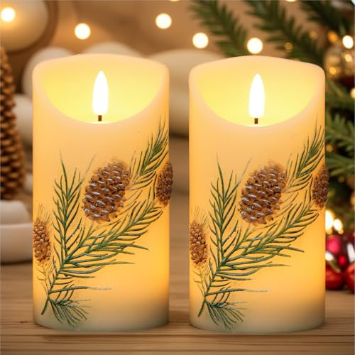 Eldnacele LED Kerzen mit Timerfunktion, 2er Set mit Tannenzapfen-Dekor | Weihnachtskerzen, flackernde Flamme, Wachsoptik, batteriebetrieben, 7,6 × 14,5 cm, für festliche Winterdeko