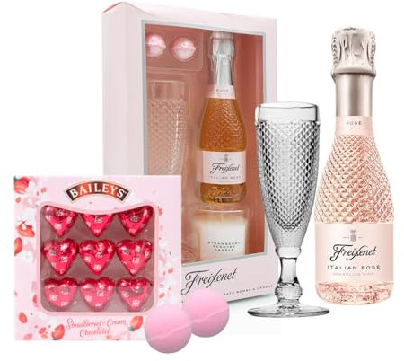 Luxury Prosecco Gift Set for Women - Mothers day Pamper Hamper for her includes Scented Candle, Rose bath bombs & Prosecco Glasses | gift for Mum, Wife & Her