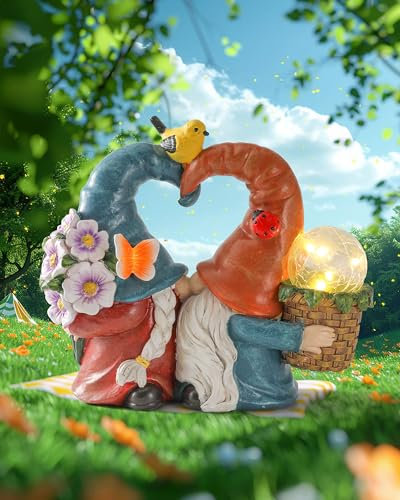 iStatue Solar-Powered 8.3'' Spring Summer Kissing Gnomes Decorations for Home & Garden - Decorative Outdoor Lawn Ornaments and Statues Clearance (Loved Gnomes)