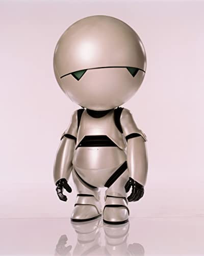 worldphotographs The Hitchhiker's Guide to The Galaxy (2005) Alan Rickman, Warwick Davis 10x8 Photo