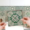 WALPLUS 48 Stück 15x15cm Vintage Grün Antik Azulejo Wandfliesen Aufkleber Schälen und Kleben Backsplash Abziehbilder Startseite Dekore Aufkantung für Küche Badezimmer Kacheln Farbe auf Wand Wohnen