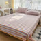 HAIBA Bettlaken 180x200 Betttuch aus weicher Baumwolle - für Boxspringbett & Wasserbett oder Matratzen bis 30cm Höhe - bequemes Spannbetttuch - Perfekte Matratzenpassform