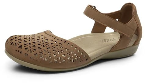 Rihero Women's Comfortable Closed Toe Flat Sandals Tan Hollow Size 9