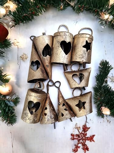Mango Gifts Rustikale Kuh Vintage Metall Herz Stern Ausschnitt Handwerk Blechglocken Weihnachtsbaum Dekoration mit Jute-Schnur