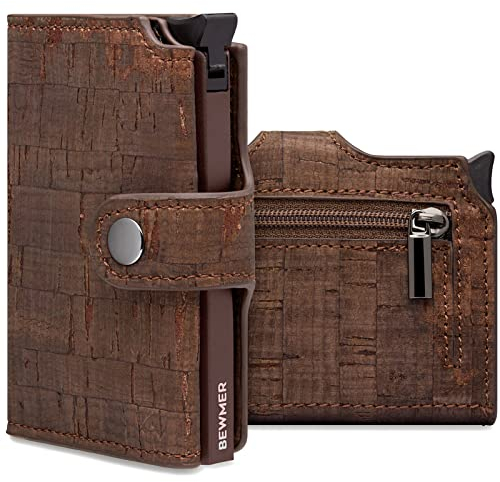 BEWMER v2 Portafoglio Uomo Slim In Similpelle Con Protezione RFID Anticlonazione – Porta Carte Di Credito Uomo E Donna Per 9 Tessere, Con Portamonete – Porta Tessere, Marrone Sughero