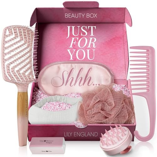 Lily England Self Care Geschenkset für Frauen - 7-teiliges Spa Beauty Geschenke in Rosa - Relaxing Kit mit Haarbürste, Kamm, Schlafmaske, Duschschwämme & Stirnband - Geschenk für Mama, Schwester