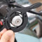 Motorrad Daumenstütze, Gasgriffassistent & Handgelenkstütze - Hochwertige Ergonomische Lösung für Komfortable Fahrten