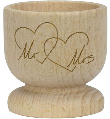 Azeeda 'Mr & Mrs Hearts' Wooden Egg Cup (EC00029354)