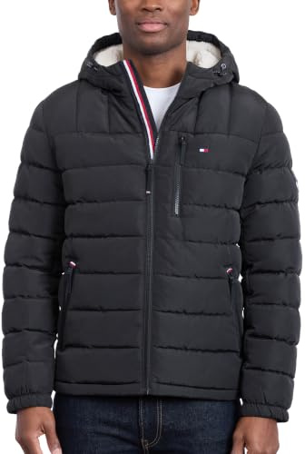 Tommy Hilfiger mittelschwere wasserabweisende Pufferjacke für Herren mit Sherpa-Futter und Kapuze