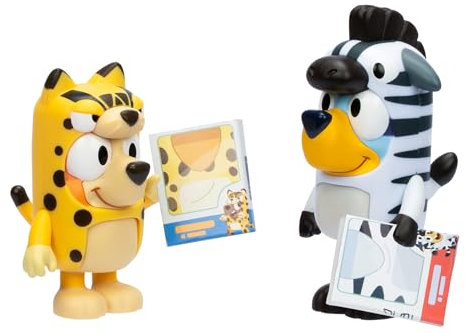 Bluey Paquete de 2 figuras – Disfraces de animales, figuras de 2.5 pulgadas con accesorios, los niños pueden recrear sus momentos favoritos del episodio – Onesies