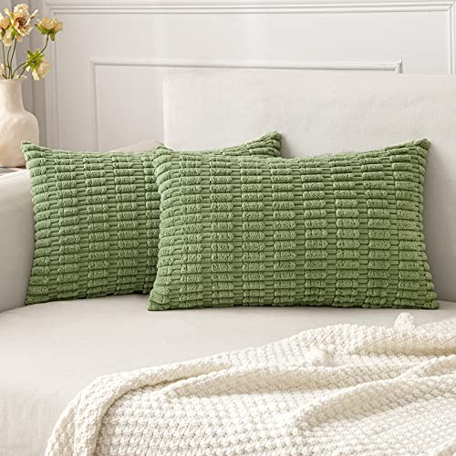 MIULEE 2er Set 30x50 cm Kordsamt Kissenbezüge Moderne Kissenhüllen Dekorative Sofakissen Dekokissen Weicher Zierkissenbezug für Wohnzimmer Sofa Schlafzimmer Boho Dekor Grün