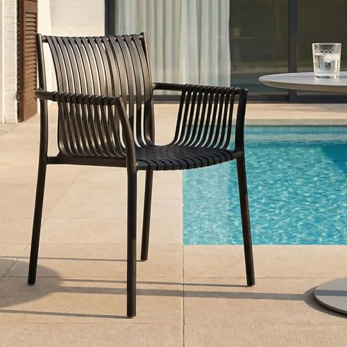 IDIMEX Gartenstuhl Olea im 4er Set, Schwarz - schlanker Terrassenstuhl aus Kunststoff, UV-beständig und pflegeleicht, Indoor & Outdoor Esszimmerstuhl, für Garten Terrasse oder Balkon