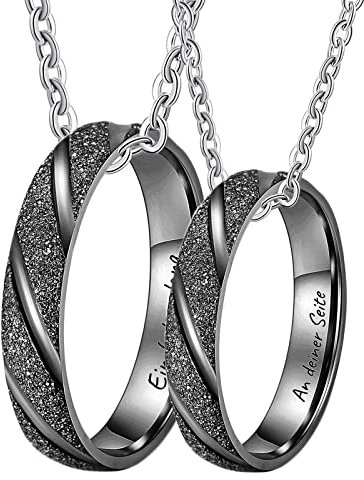 Edelstahl Paar Ketten Set Gravur EIN Leben lang an deiner Seite, 2 Stück Anhänger Ring 4MM Köper Design Matte Partner Kette Ihn und Ihn Schwarz, Gr.54 & Gr.62, Länge 60cm/ 50cm