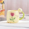 VollfitYYu Graziosa tazza da caffè a tulipano, con manico 3D, 400 ml, in porcellana, per donne, amanti dei fiori, ragazze, Natale, festa della mamma, compleanno (beige)