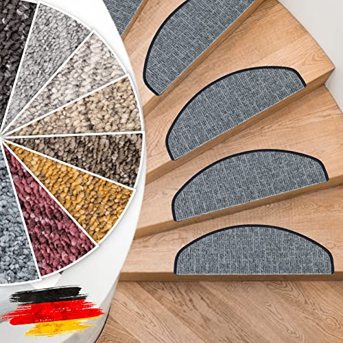 Floordirekt Stufenmatten Alto - Halbrund oder Eckig - Treppenmatten in 8 Farben - Strapazierfähig & pflegeleicht - Stufenteppich für Innen (Hellblau, Halbrund 65 x 23,5 cm)