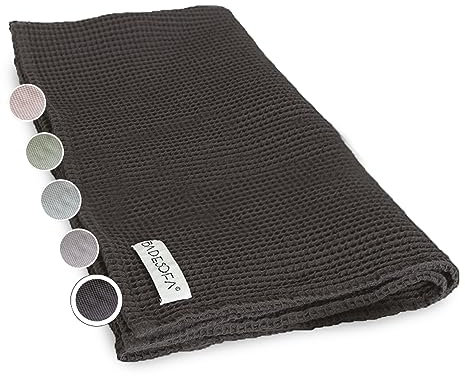 BADESOFA® Badetuch groß 100x200 cm aus Baumwolle – Schnelltrocknendes Sauna-Handtuch in modernem Waffelpiqué – Weich & leicht auf der Haut – Großes Saunatuch in Anthrazit