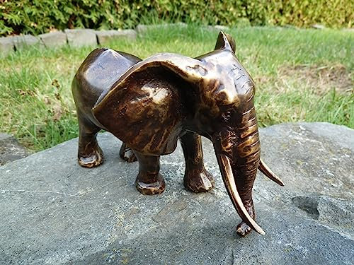IDYL Bronze-Skulptur Elefant Rüssel unten