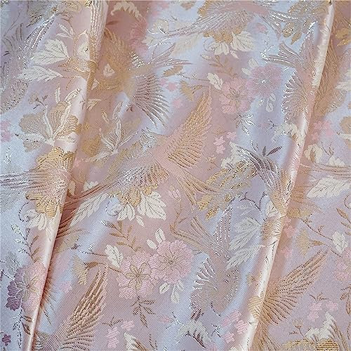 Tissus glissants, tissus en forme de dragon Tissu de revêtement en satin, artisanat jacquard élégant rose clair beaux oiseaux volants grues en relief teint en fil style ancien Cheongsam gilet chinois