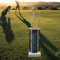 eberin – 32,5 cm großer Golf Pokal & Trophäe · Spieler Gold mit Schwung · Säule Holzoptik/Gold Award · mit/ohne Gravur