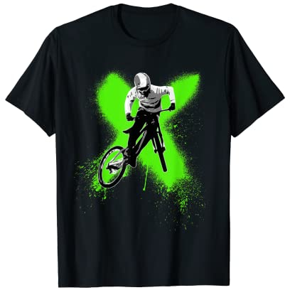 cooler Junge springt mit Mountainbike im Singletrail T-Shirt