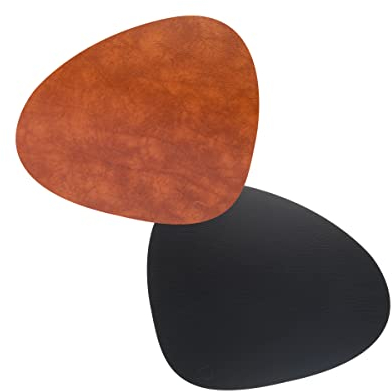 LindDNA Curve Tischset, Leder, Cognac/Schwarz, 37 x 44 cm