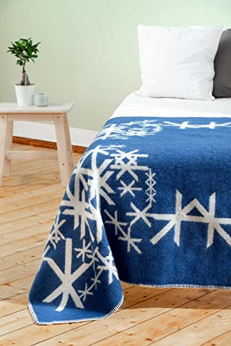 Alrun Nordic Design Nordische Wolldecke - Symbol für Stärke - Marineblau