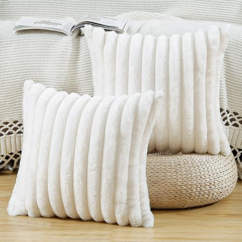 Madizz 2er Set Kunstpelz Plüsch Dekorative Kissenbezüge Flauschig Gestreifte Weich Dekorative Kissenbezug für Sofa Schlafzimmer Kissen Shell Creme Weiß 65 x 65 cm