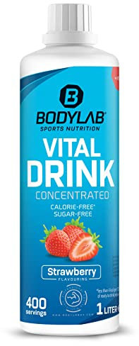 Bodylab24 Vital Drink Concentrated Fraise 1000ml, boisson concentrée sans sucre, sirop zéro, avec vitamines et l-carnitine, boisson sportive avec peu de calories