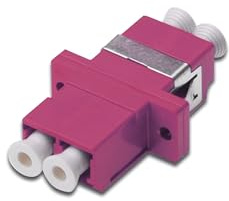 DIGITUS DN-96019-2 – LWL-Kupplung – LC zu LC Duplex – Multimode OM4 – Keramikhülse – für Glasfaser Spleißboxen, Patchpanels und Anschlussdosen – Violett
