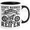 Trendation - Motorradfahrer Tasse Geschenk Echte Männer Brauchen Nur 2 Reifen Biker Geschenkidee Motorrad (Schwarz)