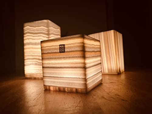 Maison Zoe Teelichthalter Alabaster-Stein Quader 10x10cm - handgeschnitzte Kerzenhalter - Deko - Windlichthalter