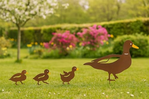 Annibells Set of 4 Rustic Rusty Duck Family Metal Art Garden Stakes/Lawn Ornament