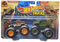 Hot Wheels Monster Trucks Tyrannosaure Rex vs Triceratops, Demolition Doubles Échelle 1:64 moulé sous pression