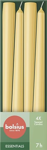 Bolsius Glatte Spitzkerzen - Beige - Set 4 Stück im Karton - Dekorative Haushaltkerzen - Brenndauer 7 Stunden - Unparfümierte - Natürliches Pflanzenwachts - Ohne Palmöl - 24,5 cm