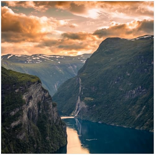 Wallario Memoboard aus Glas mit Motiv, Magnet-Tafel in 50 x 50 cm in Premium Qualität Fjord bei Sonnenuntergang
