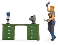 NOCH Tiny-Scenes „Bei der Arbeit“, weibliche Handwerkerin mit Werkbank aus Kunststoff für Spur H0, ideal für Arbeitsleben Modelle
