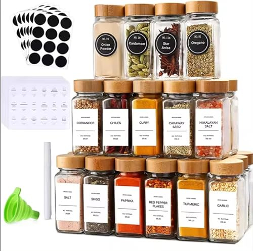heavenly kitchen - Gewürzgläser-Set (Eckig) mit Bambusdeckel (24 x 120ml) INKLUSIVE Gewürzstreuer mit Streueinsatz und Etiketten in Schwarz - Gewürzbehälter, Gewürzdosen, Organizer für Gewürze