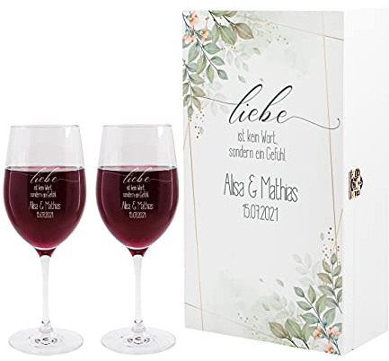 Herz & Heim® Geschenkbox mit 2 gravierten Weingläsern zur Hochzeit Liebe ist kein Wort sondern ein Gefühl